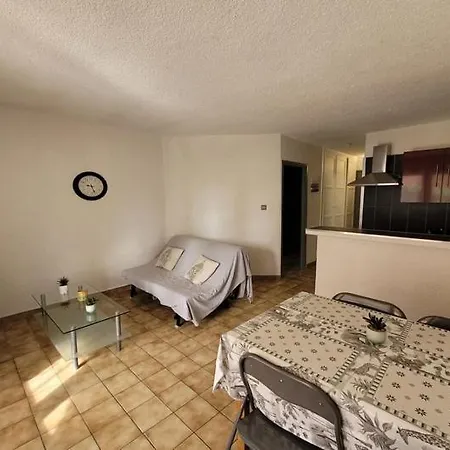 Apartment Jolie T2 Dans Village De - Hawai 4 *